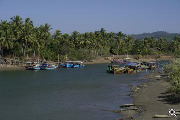 Flusslandschaft in Myanmar