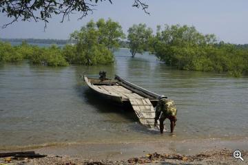 Fähre am Fluss, Myanmar