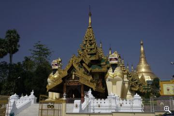 Shwedagon Pagoda, Burma
