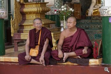 Buddhistischer Mönche, Shwedagon Pagoda in Rangun
