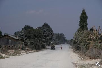 Weiße Strasse nach Keng Tung, Myanmar