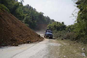 Verschüttete Strasse in Burma
